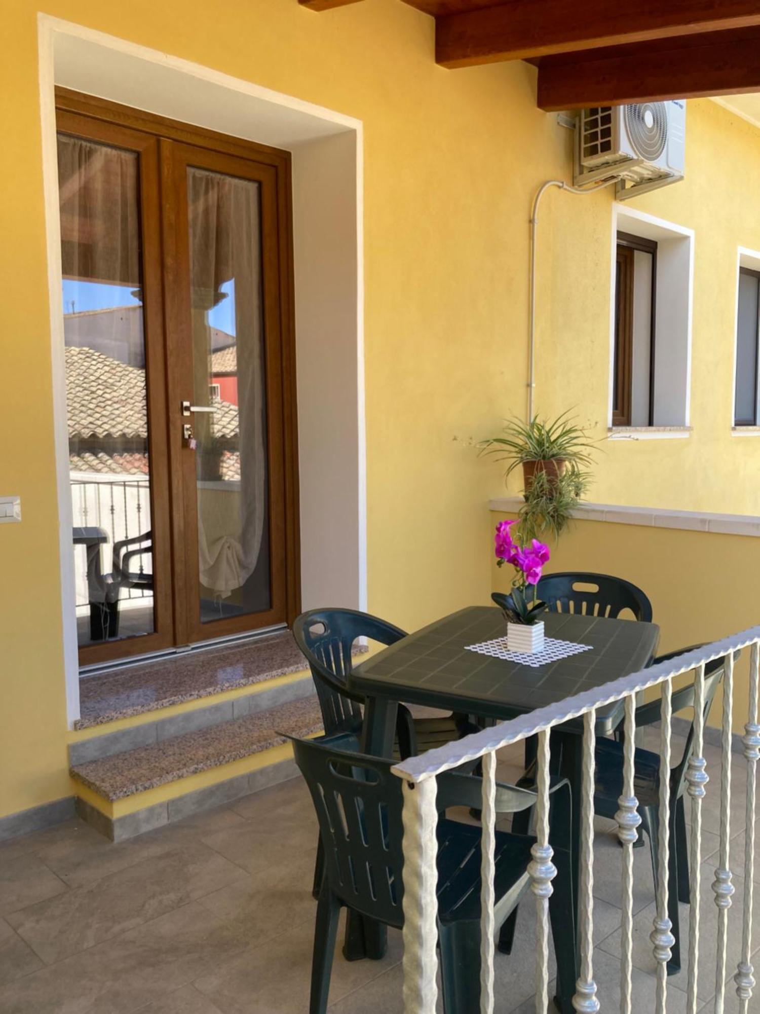 Casa Vacanze Il Giardino Villamassargia Exterior foto